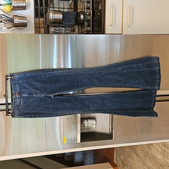 💕VERONICA BEARD Sheridan Exaggerated Flare High Rise Jeans Washed Oxford 25 NWT - Picture 11 of 16